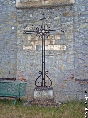 Croix de l'église (avant rénovation)